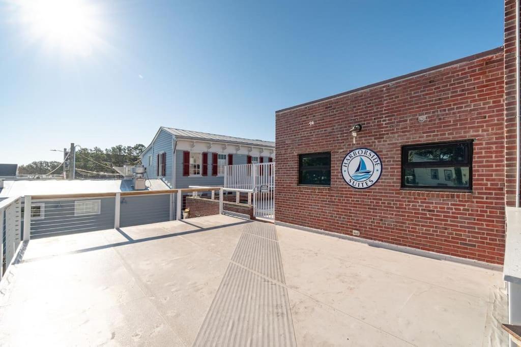 Why Knot Getaway…Rooftop With Waterview! Unit F Beaufort Exterior photo